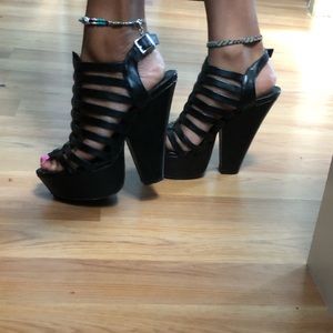 Black leather caged cutout chunky heel